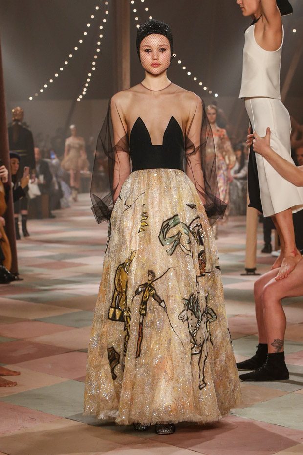 PFW: DIOR Spring Summer 2019 Haute Couture Collection