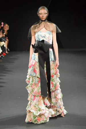 PFW: YUMI KATSURA Spring Summer 2019 Haute Couture Collection