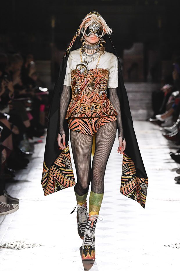 PFW: MANISH ARORA Fall Winter 2019.20 Collection