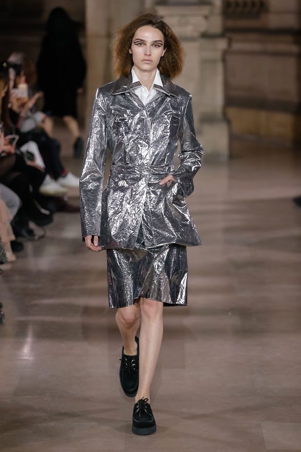 PFW: MOON YOUNG HEE Fall Winter 2019.20 Collection