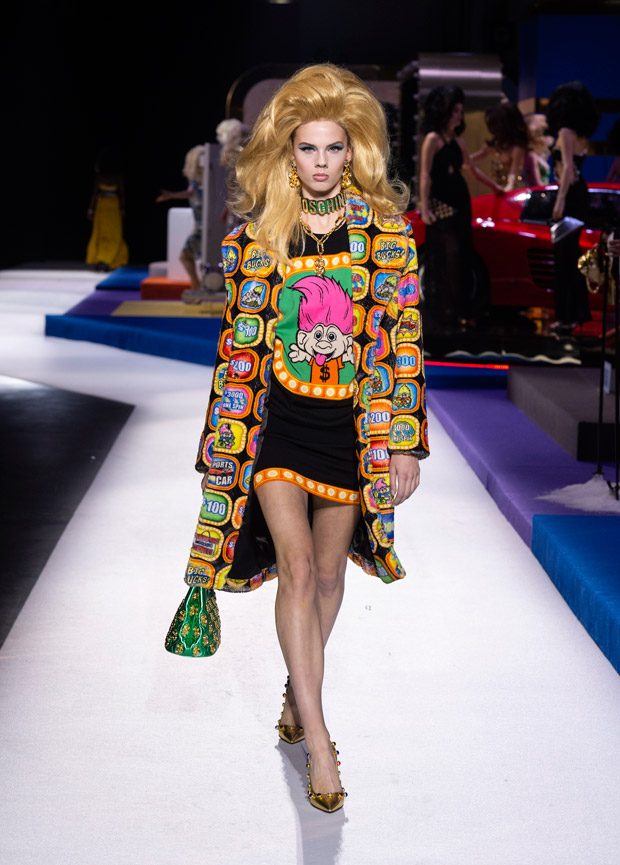 MFW: MOSCHINO Fall Winter 2019.20 Womenswear Collection