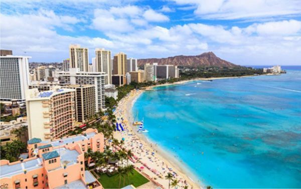 DESIGN SCENE TRAVEL: Top Spots for a Photo in Honolulu