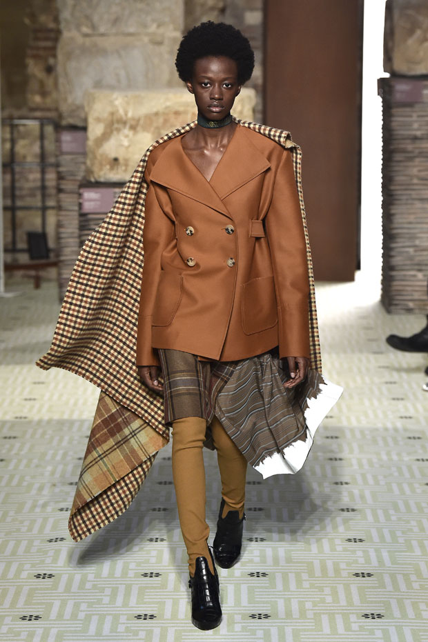 PFW: LANVIN Fall Winter 2019.20 Collection