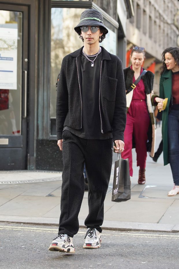 LONDON FASHION WEEK AW19 STREET STYLE DAY 3