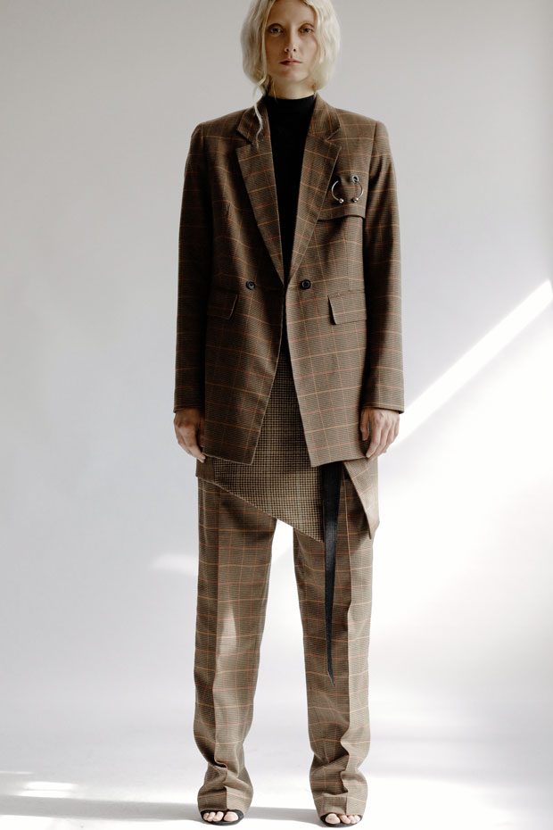 PFW: STRATEAS CARLUCCI Fall Winter 2019.20 Collection