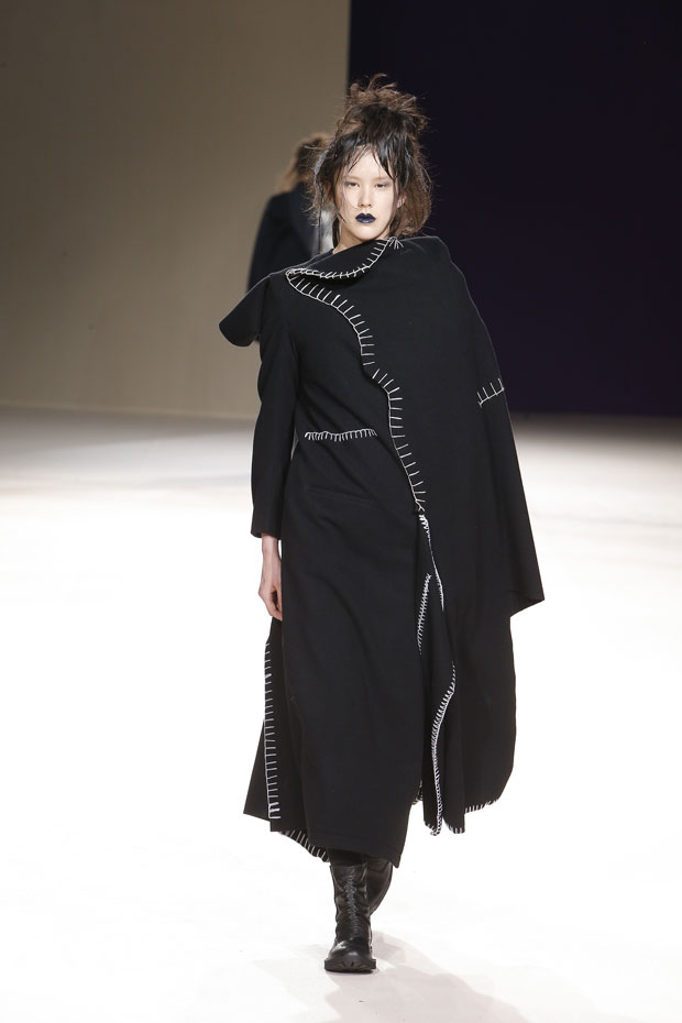 PFW: YOHJI YAMAMOTO Fall Winter 2019.20 Collection