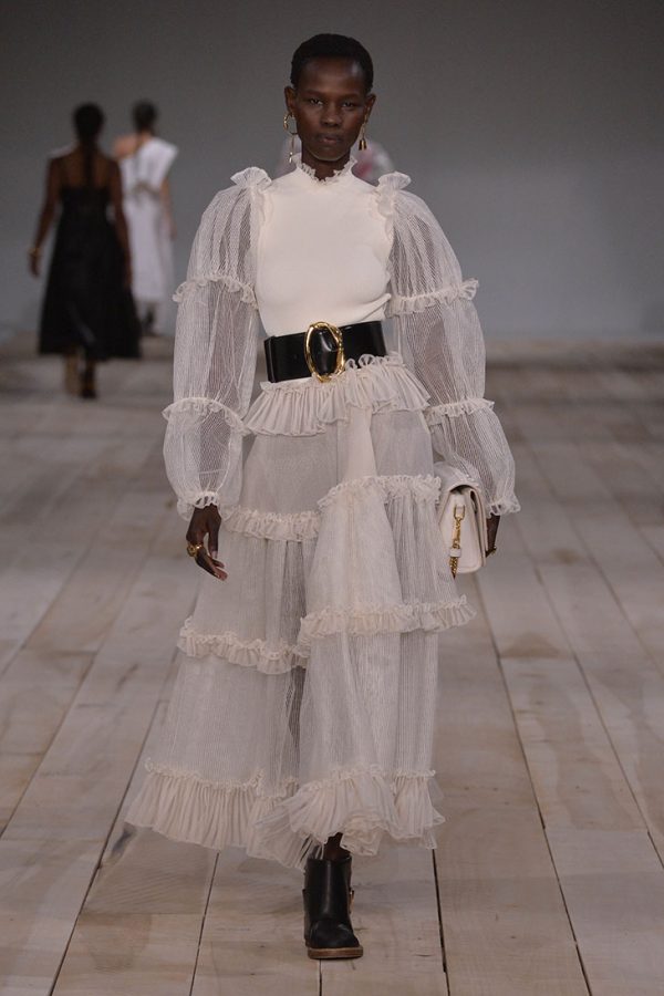 #PFW: Alexander McQueen Spring Summer 2020 Womenswear Collection