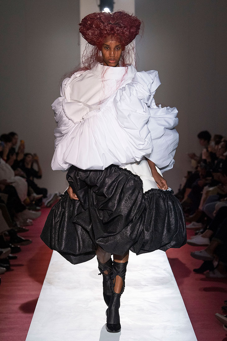 #PFW: Comme Des Garçons Spring Summer 2020 Collection