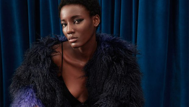 Discover Reserved's '80s Inspired Blue Velvet Partywear Collection