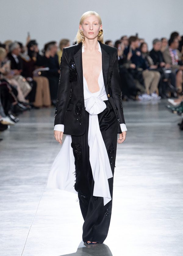 PFW: SCHIAPARELLI Spring Summer 2020 Couture Collection