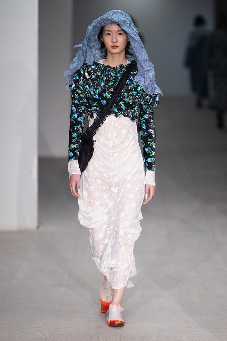 LFW: YUHAN WANG Fall Winter 2020.21 Collection