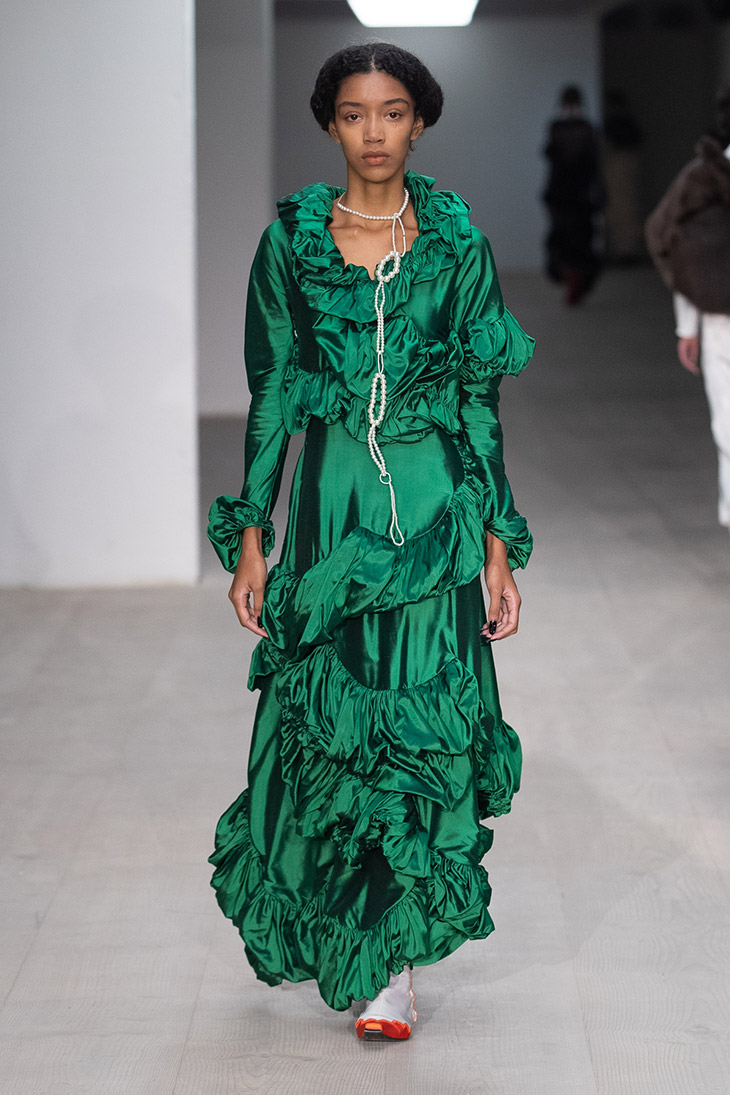 LFW: YUHAN WANG Fall Winter 2020.21 Collection