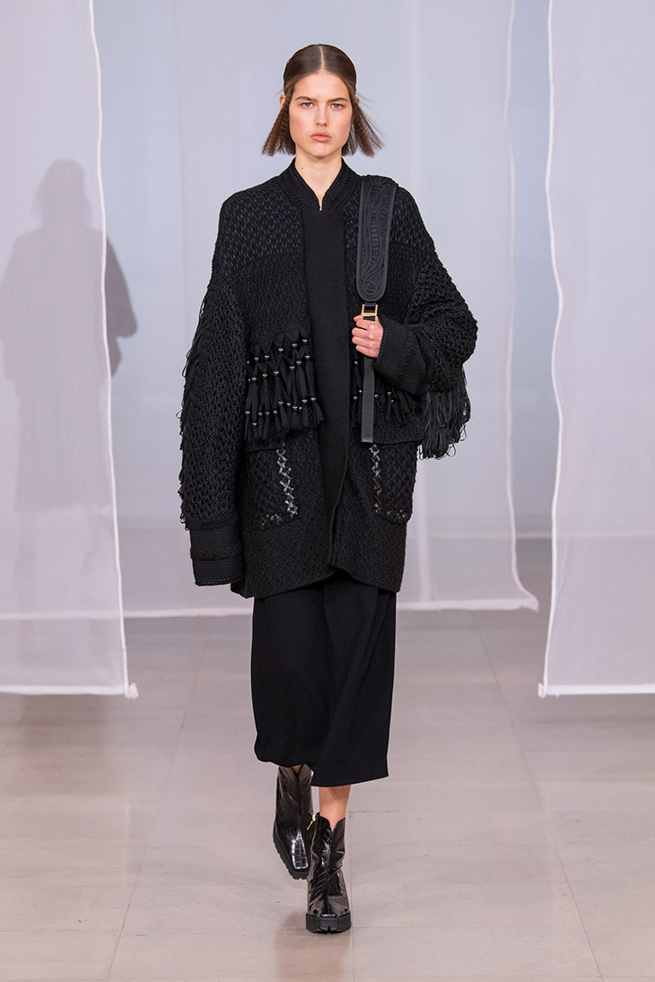 Mame Kurogouchi SS24 womenswear #32 - Tagwalk: The Fashion Search
