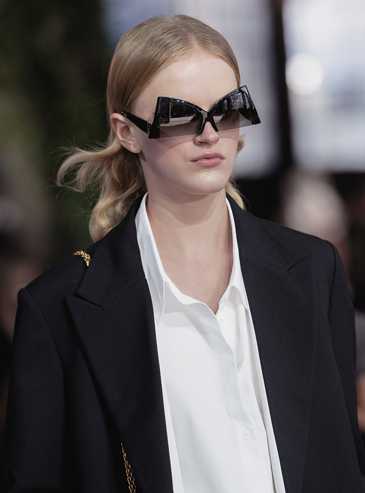 Valentino hotsell sunglasses 2019