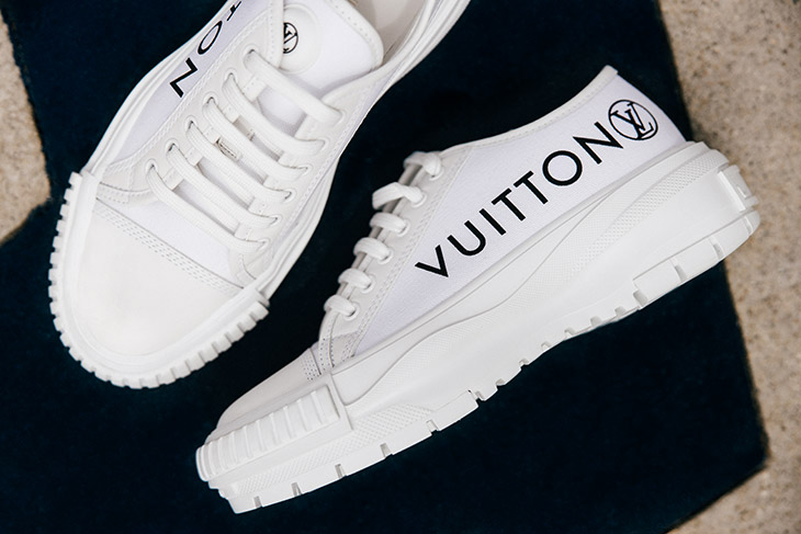 LOUIS VUITTON LV SQUAD SNEAKERS – Caroline's Fashion Luxuries