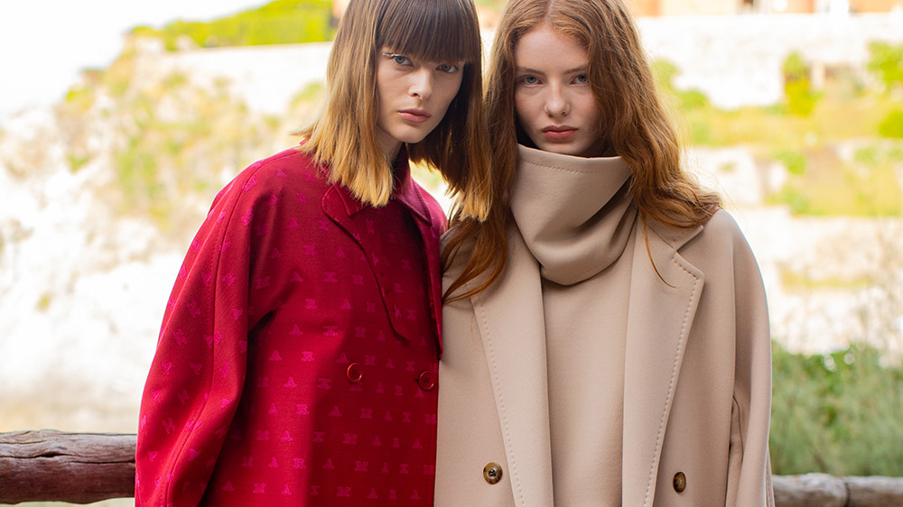 Discover MAX MARA Resort 2022 Womenswear Collection