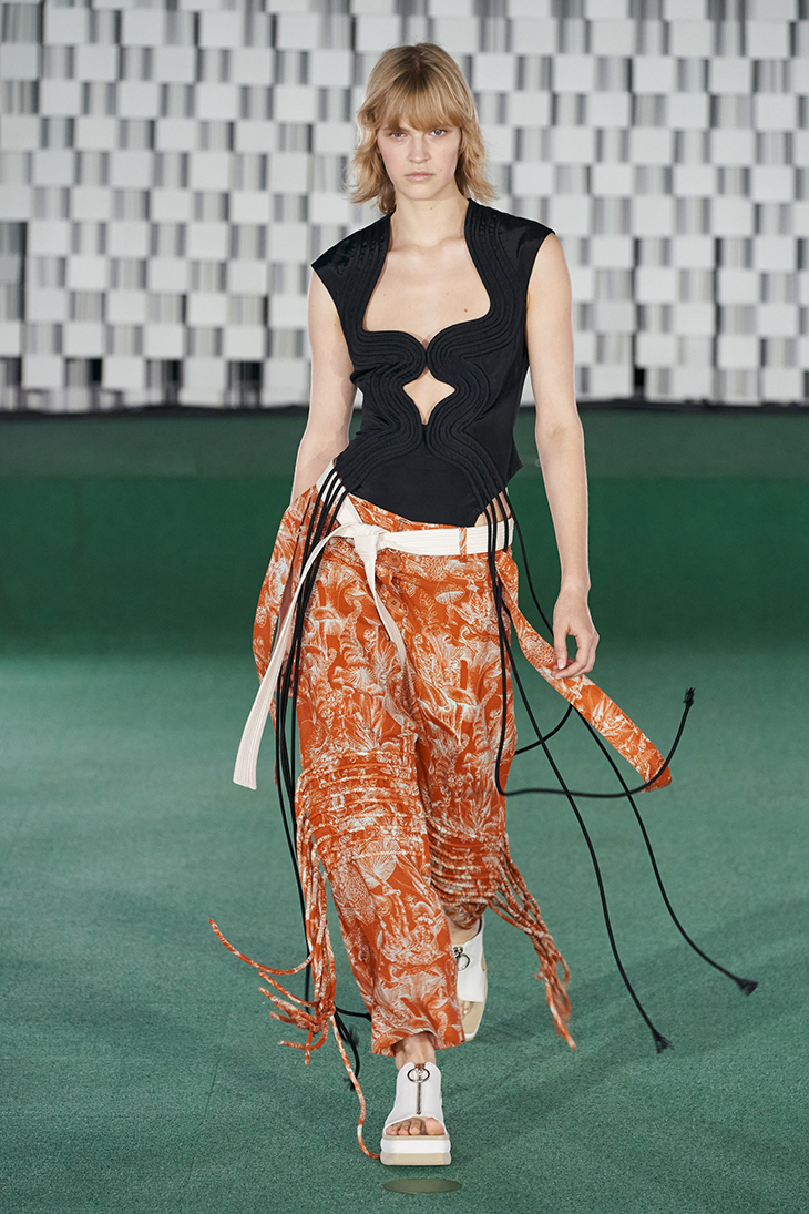 Stella McCartney's Spring 2022 Collection Hugs Shroom Power Sustainability  — Anne of Carversville