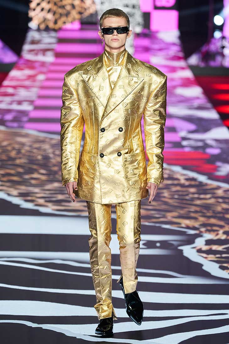 Dolce & Gabbana Fall 2022 Menswear Collection at MFW, Photos – Footwear News