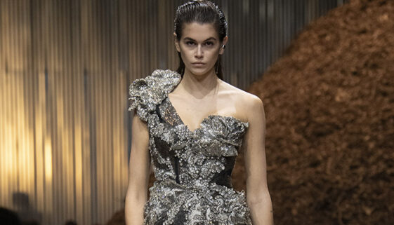 ALEXANDER MCQUEEN Fall Winter 2022.23 Collection