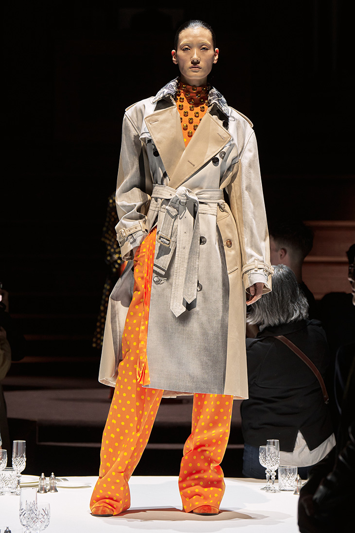 BURBERRY Fall Winter 2022 Collection Presented in London