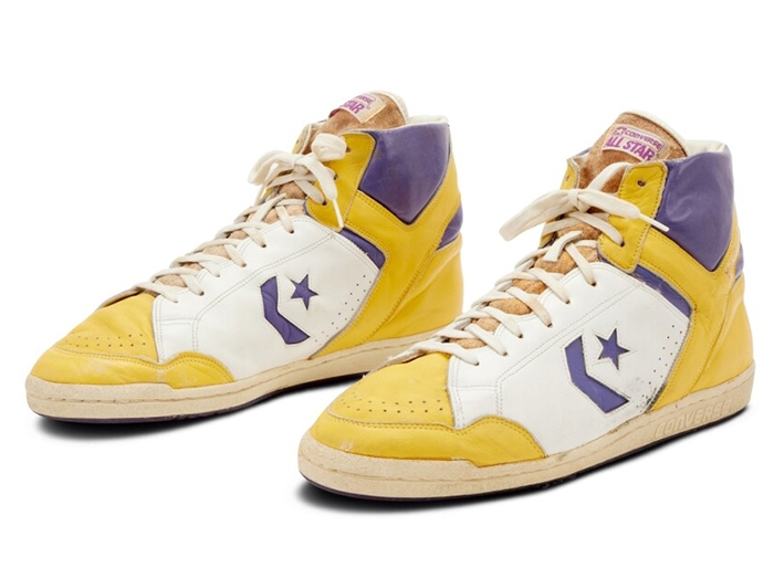 Magic Johnson Explains Why He Regrets Signing With Converse Over Nike