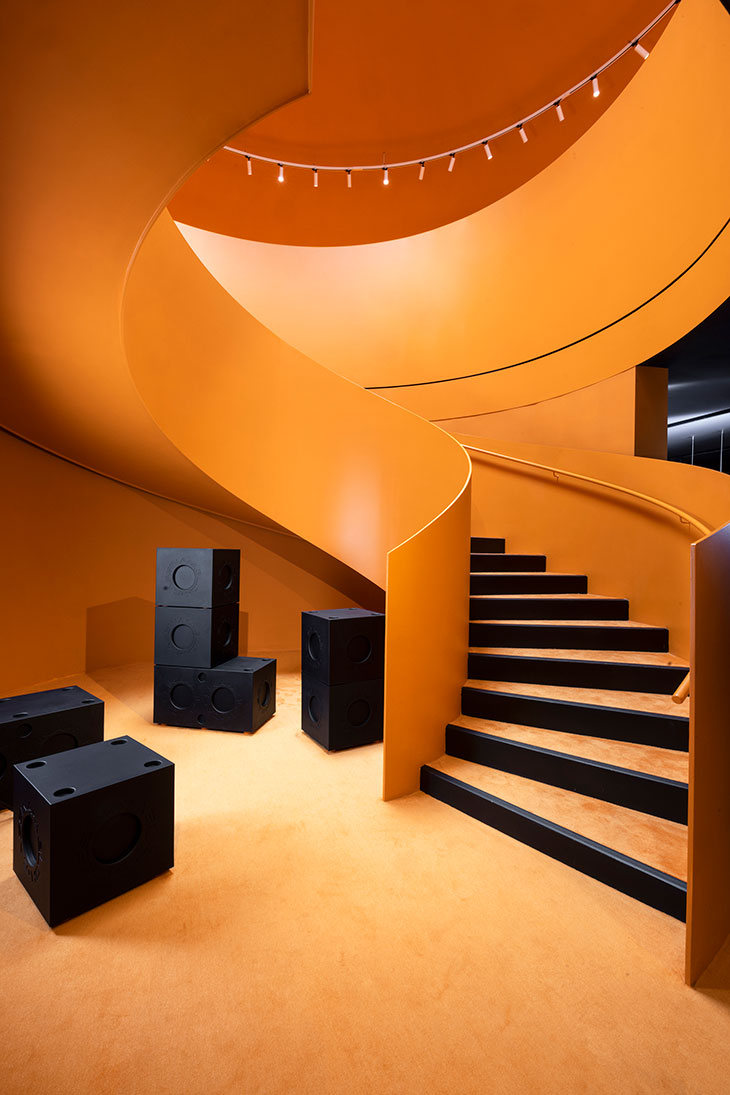 Virgil Abloh's Louis Vuitton Orange Capsule Line to Debut at Pop