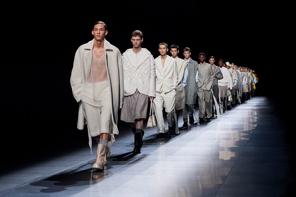 Fashion Week 2024 Paris Dior dawna tommie