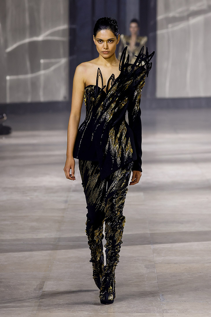 Gaurav Gupta Couture Spring Summer 2023 Paris – NOWFASHION