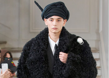 PFW: WALTER VAN BEIRENDONCK Fall Winter 2023.24 Collection