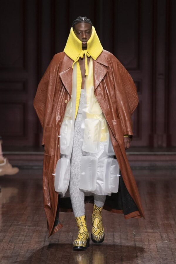 PFW: WALTER VAN BEIRENDONCK Fall Winter 2023.24 Collection