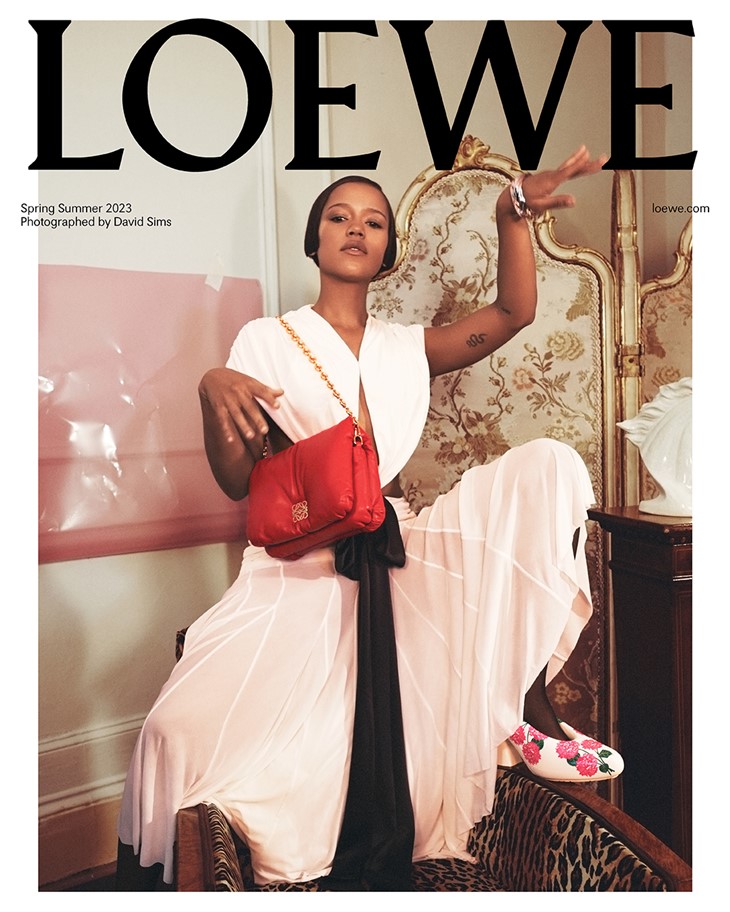 LOEWE ANNOUNCES NEW GLOBAL BRAND AMBASSADOR TAYLOR RUSSELL - Numéro  Netherlands