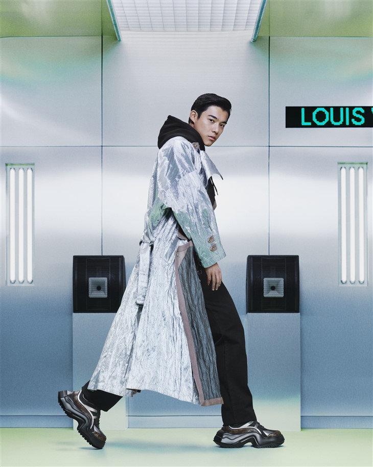 Celebrities Wearing Louis Vuitton Archlight Sneakers [PHOTOS] – Footwear  News