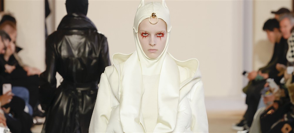 PFW: UNDERCOVER Fall Winter 2023.24 Collection - DSCENE