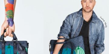 Lea Seydoux stars in Louis Vuitton Capucines Bag Spring-Summer 2023 AD  Campaign. - OTSMAGAZINE