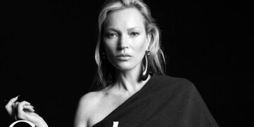 Kate Moss Models MARC JACOBS Resort 2023 Collection