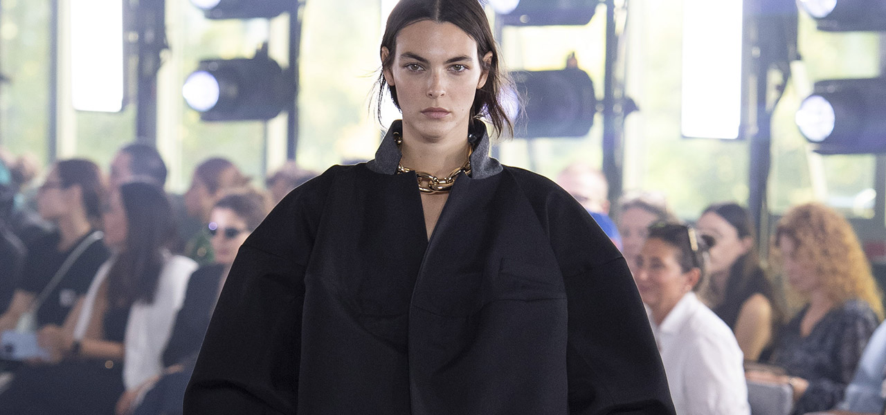 Simplicity & Evolution: Sacai Spring Summer 2024 Collection